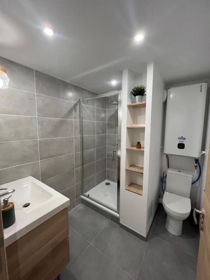 4 Personnes, Piscine, Parking A Les Flots Apartment *